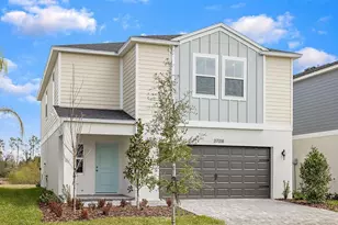37018 Sagemoor Dr, Zephyrhills, FL 33541 - Photo 2