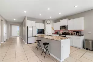 3914 Lively Coral Pl, Bradenton, FL 34208 - Photo 12