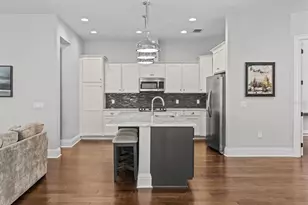 323 2nd St S, Safety Harbor, FL 34695 - Photo 16