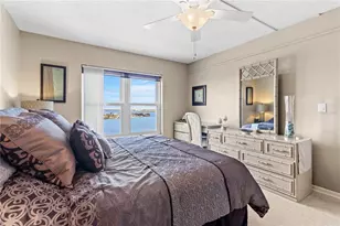 4900 Brittany Dr S, Saint Petersburg, FL 33715 - Photo 22