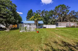 37353 Lea Ave, Zephyrhills, FL 33541 - Photo 2