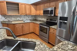 200 Brightwater Dr, Clearwater Beach, FL 33767 - Photo 14