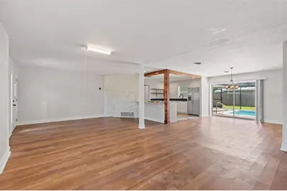 5529 Yorkshire Way, Sarasota, FL 34231 - Photo 8