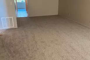 6645 1st Ave N, Saint Petersburg, FL 33710 - Photo 8