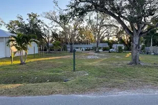 4725 Harris Ave, Sarasota, FL 34233 - Photo 1