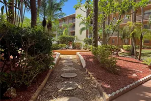 12760 Indian Rocks Rd, Largo, FL 33774 - Photo 18