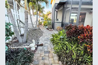 1881 Riveredge Drive, Tarpon Springs, FL 34689 - Photo 50