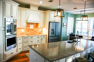 1881 Riveredge Dr, Tarpon Springs, FL 34689 - Photo 8