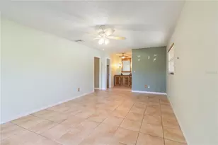 7132 Wrenwood Cir, Tampa, FL 33617 - Photo 20