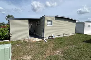 36 Thatch Palm St W, Largo, FL 33770 - Photo 4