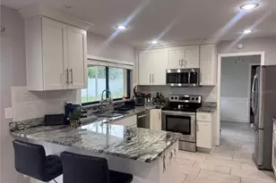 13603 Westshire Dr, Tampa, FL 33618 - Photo 10