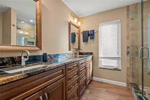 10285 Barry Dr, Largo, FL 33774 - Photo 12