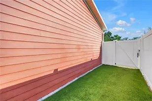 421 Lorraine Leland St, Dunedin, FL 34698 - Photo 14