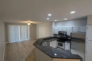 903 Normandy Trace Rd, Tampa, FL 33602 - Photo 4