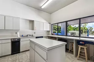 9050 Park Blvd, Seminole, FL 33777 - Photo 76