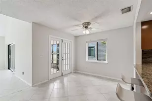 9050 Park Blvd, Seminole, FL 33777 - Photo 18