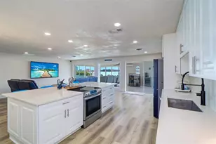 485 41st Ave, Saint Pete Beach, FL 33706 - Photo 8