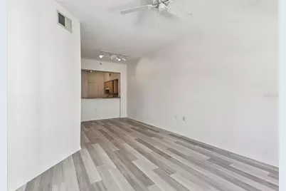 200 4th Avenue S #318, Saint Petersburg, FL 33701 - Photo 14