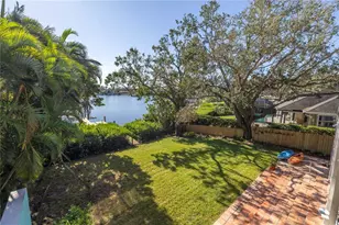 838 Monterey Blvd NE, Saint Petersburg, FL 33704 - Photo 22