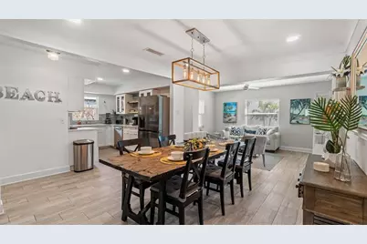 6750 W Flamingo Way S, Saint Petersburg, FL 33707 - Photo 10