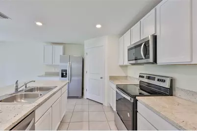 1213 Tahitian Sunrise Drive, Plant City, FL 33565 - Photo 12