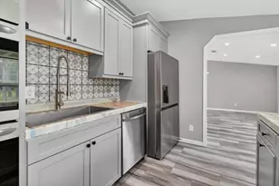 31326 Tyndall Rd, Wesley Chapel, FL 33545 - Photo 34