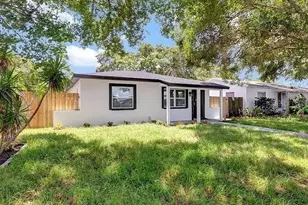 2450 40th Ave N, Saint Petersburg, FL 33714 - Photo 1