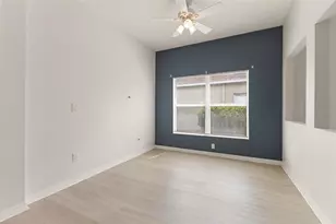 1005 Crystal Carbon Way, Valrico, FL 33594 - Photo 20