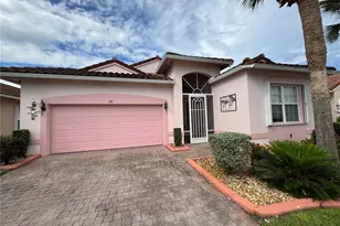 318 NW Shoreview Dr, Port Saint Lucie, FL 34986 - Photo 1