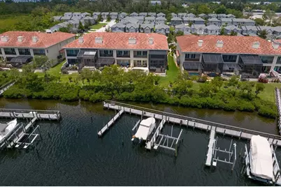 1040 Paseo Del Rio NE, Saint Petersburg, FL 33702 - Photo 86