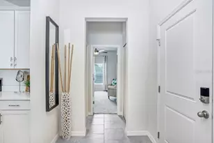 11769 Blackbrook Ct, Seffner, FL 33584 - Photo 4