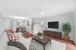 6928 Hawthorne Trace Ln, Riverview, FL 33578 - Photo 2
