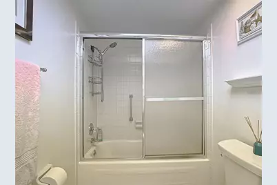 19029 US Highway 19 N #9-301, Clearwater, FL 33764 - Photo 10