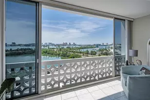 31 Island Way, Clearwater Beach, FL 33767 - Photo 16