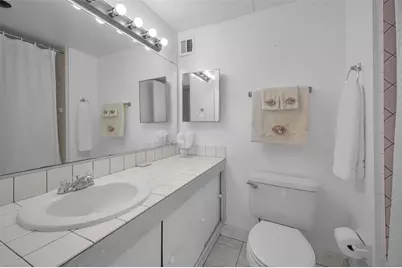 31 Island Way #605, Clearwater Beach, FL 33767 - Photo 22