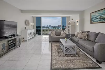 31 Island Way #605, Clearwater Beach, FL 33767 - Photo 6