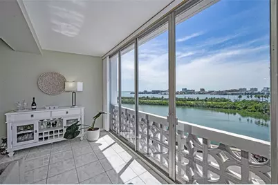 31 Island Way #605, Clearwater Beach, FL 33767 - Photo 18