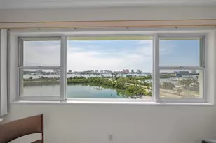 31 Island Way, Clearwater Beach, FL 33767 - Photo 30