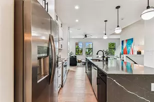 801 E 3rd Ave, Tampa, FL 33602 - Photo 30