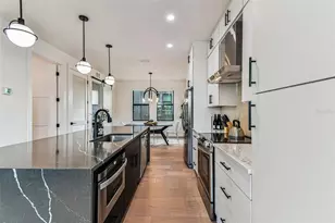 801 E 3rd Ave, Tampa, FL 33602 - Photo 24