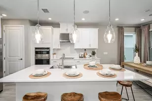 12626 Dockyard Trl, Palmetto, FL 34221 - Photo 6