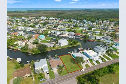 15527 Old Dixie Highway, Hudson, FL 34667 - Photo 12