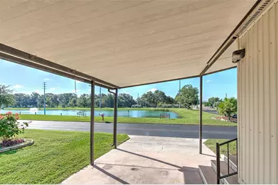 37605 Amigo Drive, Zephyrhills, FL 33541 - Photo 6