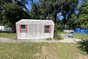 11708 Hills Rd, Seffner, FL 33584 - Photo 14