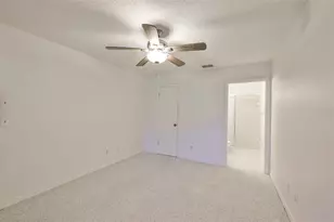 2122 Hereford Dr, Sun City Center, FL 33573 - Photo 16
