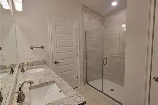 13046 Kent Bradley St, Dade City, FL 33525 - Photo 20