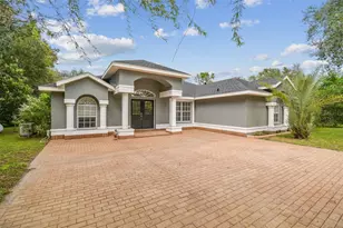 5504 Bruton Rd, Plant City, FL 33565 - Photo 1