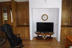 139 Forest Ln, Safety Harbor, FL 34695 - Photo 4