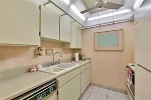 12760 Indian Rocks Rd, Largo, FL 33774 - Photo 16