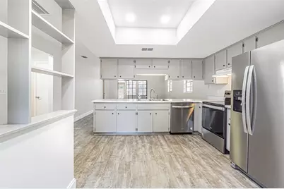 2010 Cedar Run Drive, Plant City, FL 33563 - Photo 2